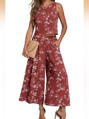 Floral Two-Piece Crop Top & Pants Set - Rust Red with White Blossoms
